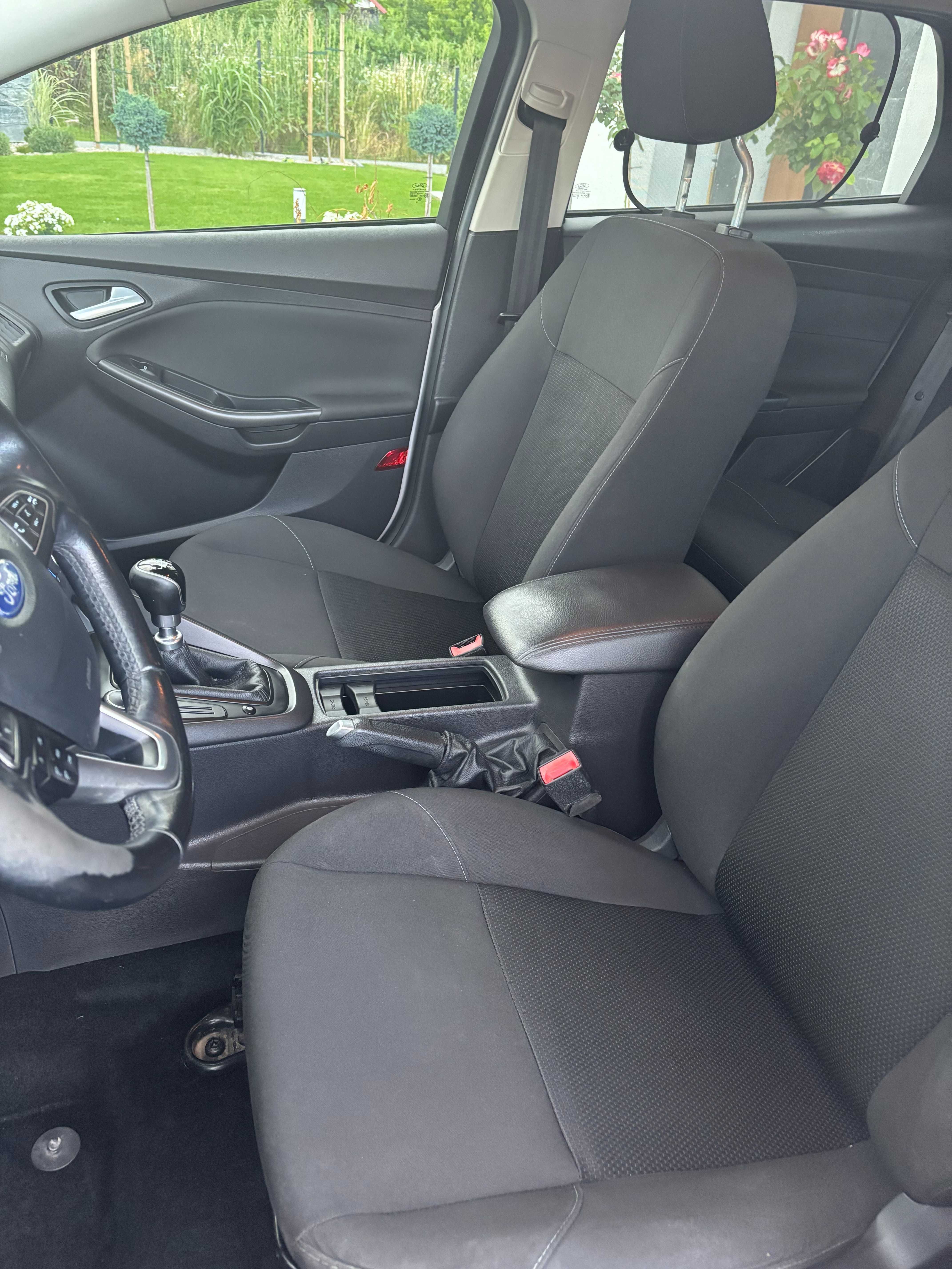 FORD Focus 2015 Kombi