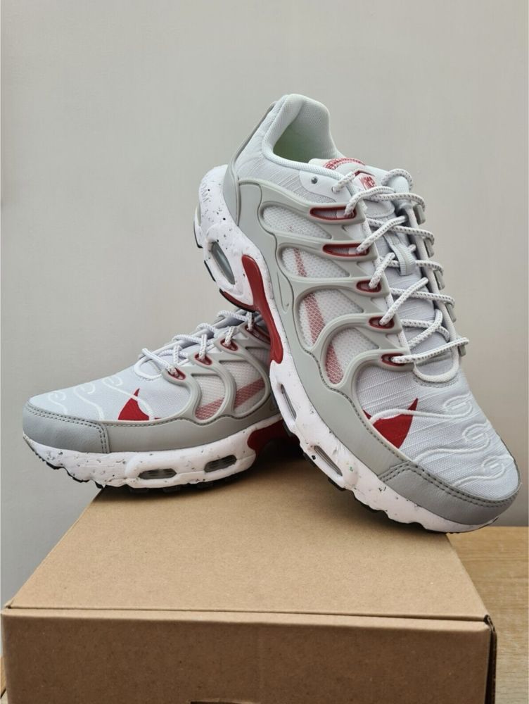 Оригінал Кросівки Nike Air Max Terrascape Plus TN Grey red тераскейп