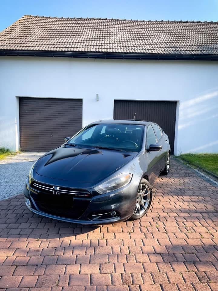 Dodge Dart Wyjątkowy samochód. Benzyna z LPG. Silnik 1.4 TURBO o mocy 160 koni