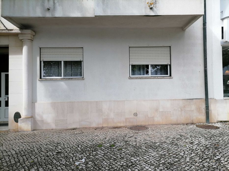 Aluga-se apartamento T2 em Tomar