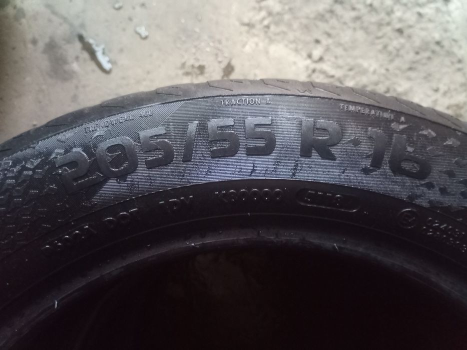Шини 205/55/16 зима.