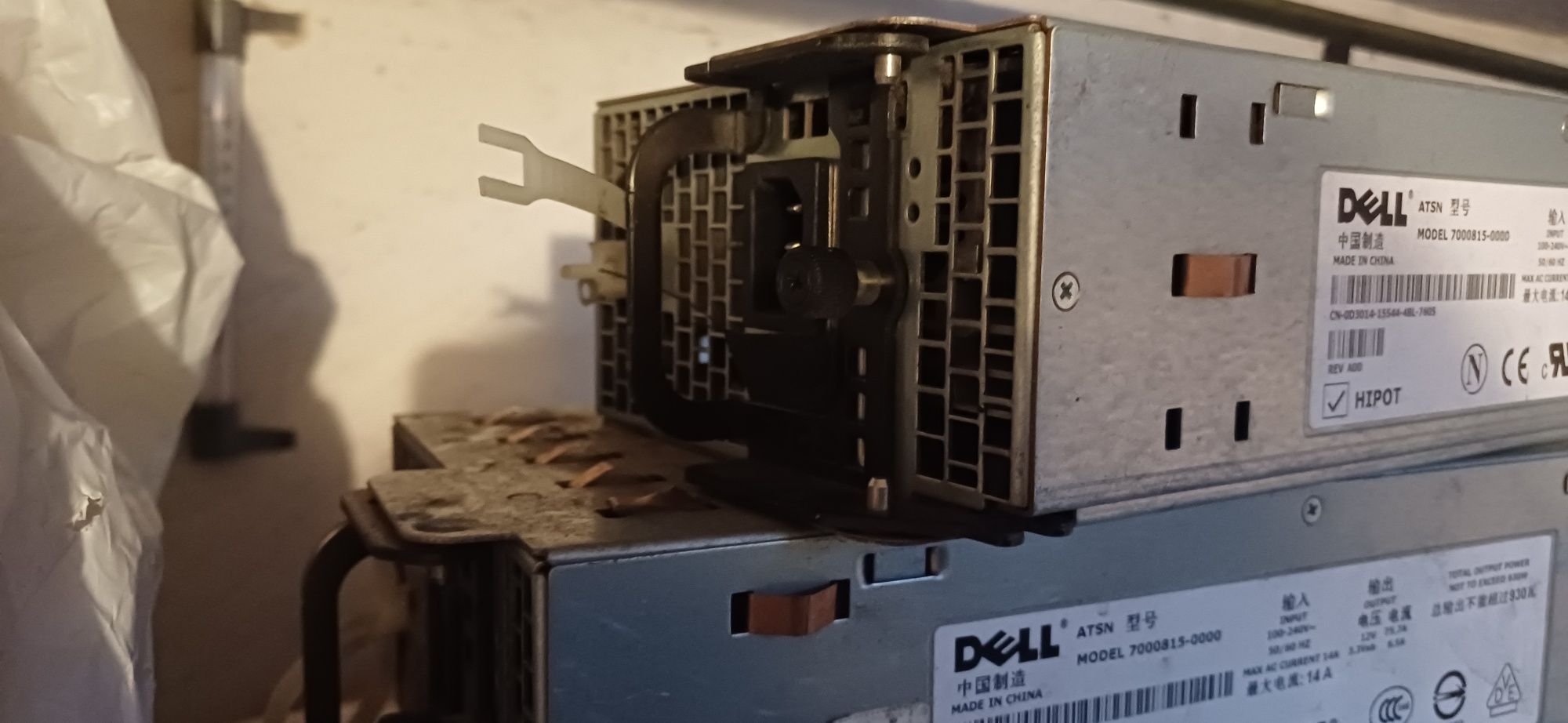 Блок живлення 12в  75 Ампер. dell