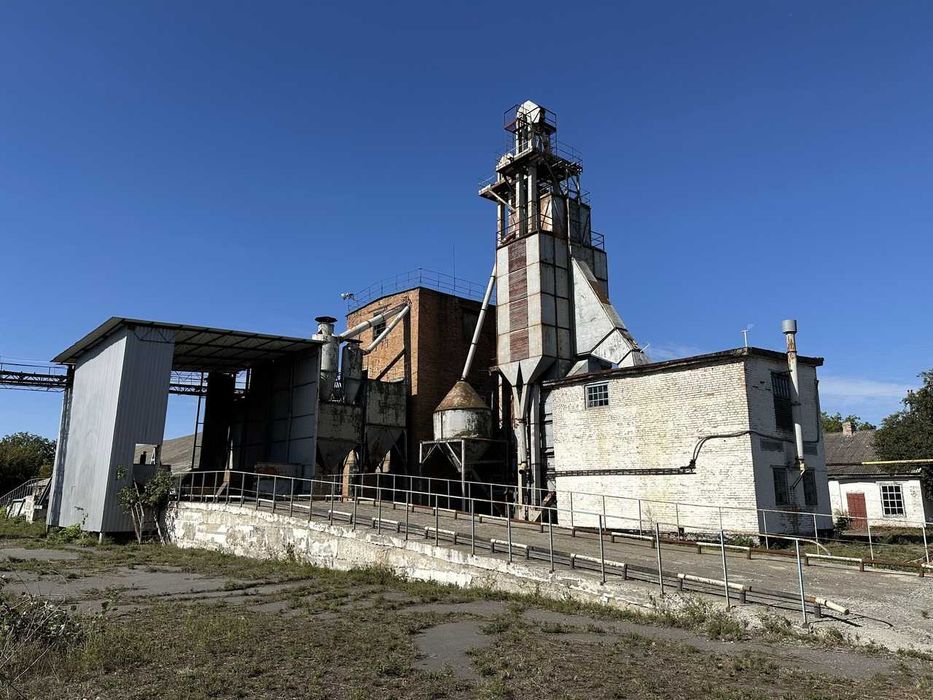 Продаж елеватора підлогового зберігання на 48 000 тонн, Полтавська обл