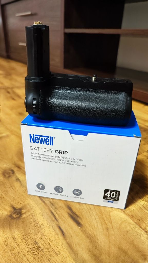 Grip Newell MB-N12 do Nikon Z8