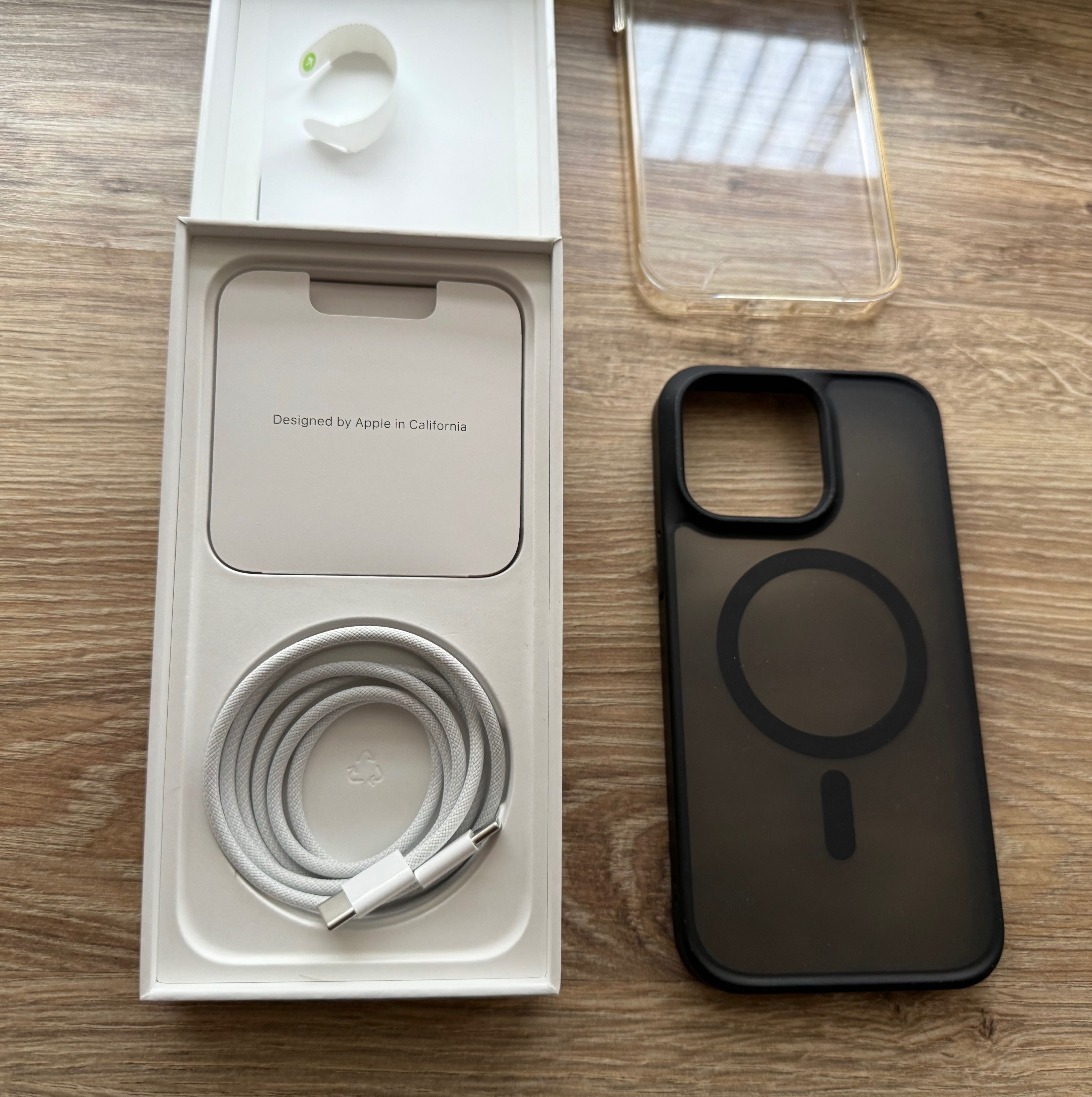 iPhone 15 pro max Black Titanium 256gb
