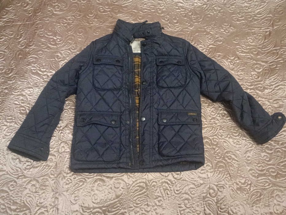 Kurtki chłopięce 122/128