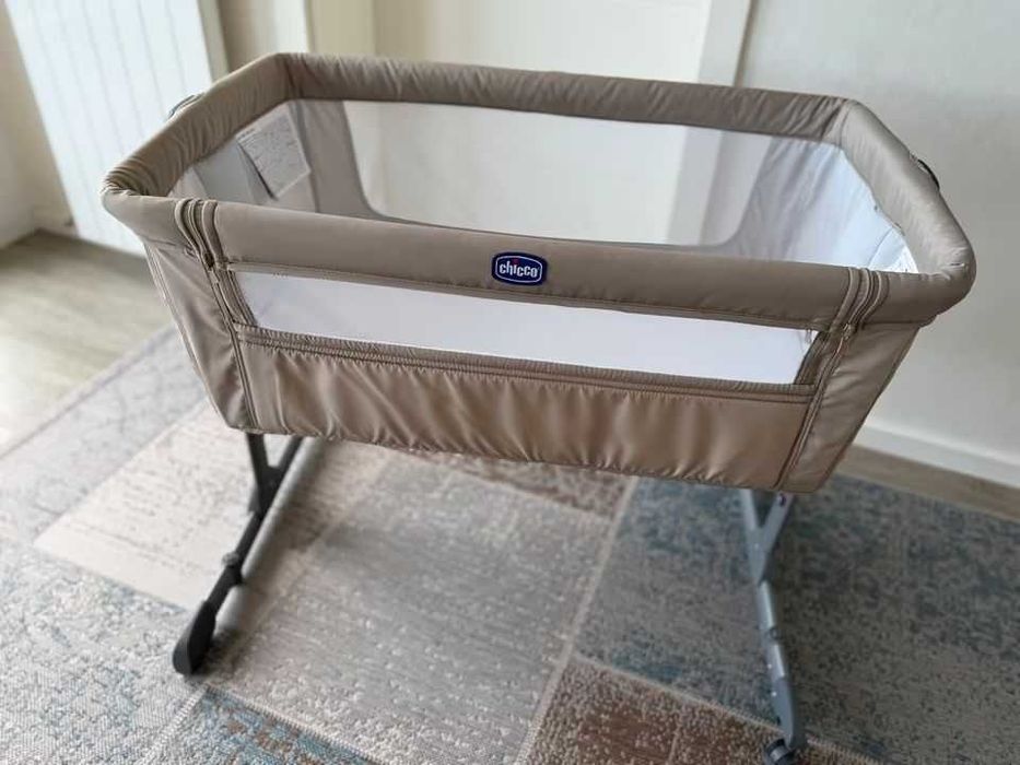 Piękne łóżeczko dostawne dostawka marki chicco next2me