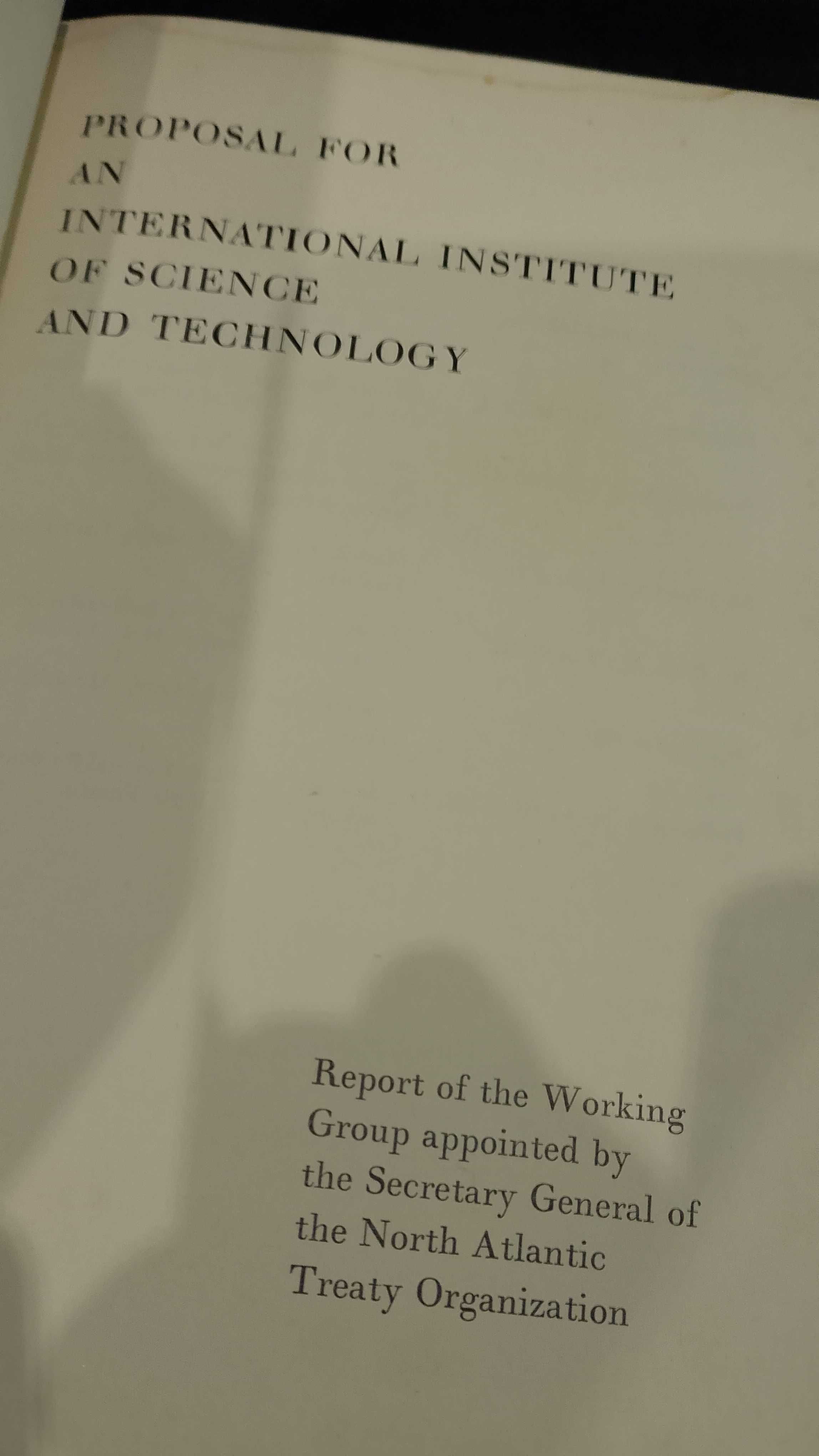 Proposal for an International Institute os Science and Technology