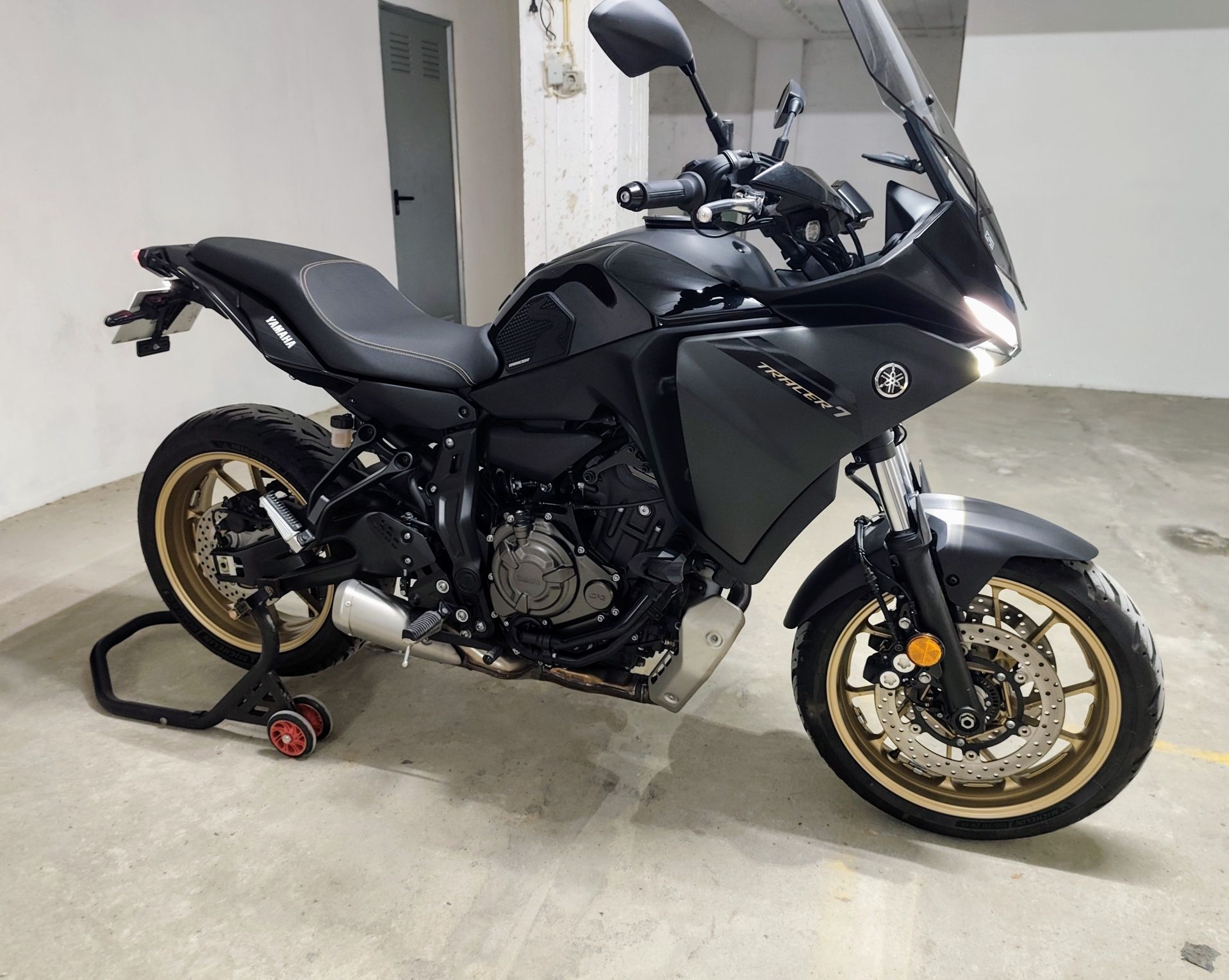 Yamaha Tracer 7 (ler bem o anúncio até ao fim sff)