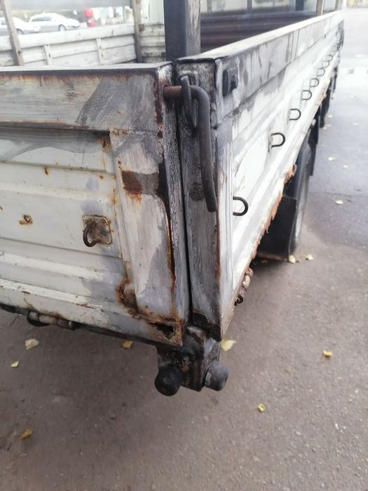 Бортрвой кузов 330х181 с рамой под тент