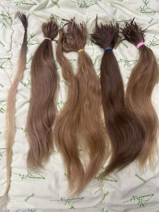 Натуральне волосся в капсулах