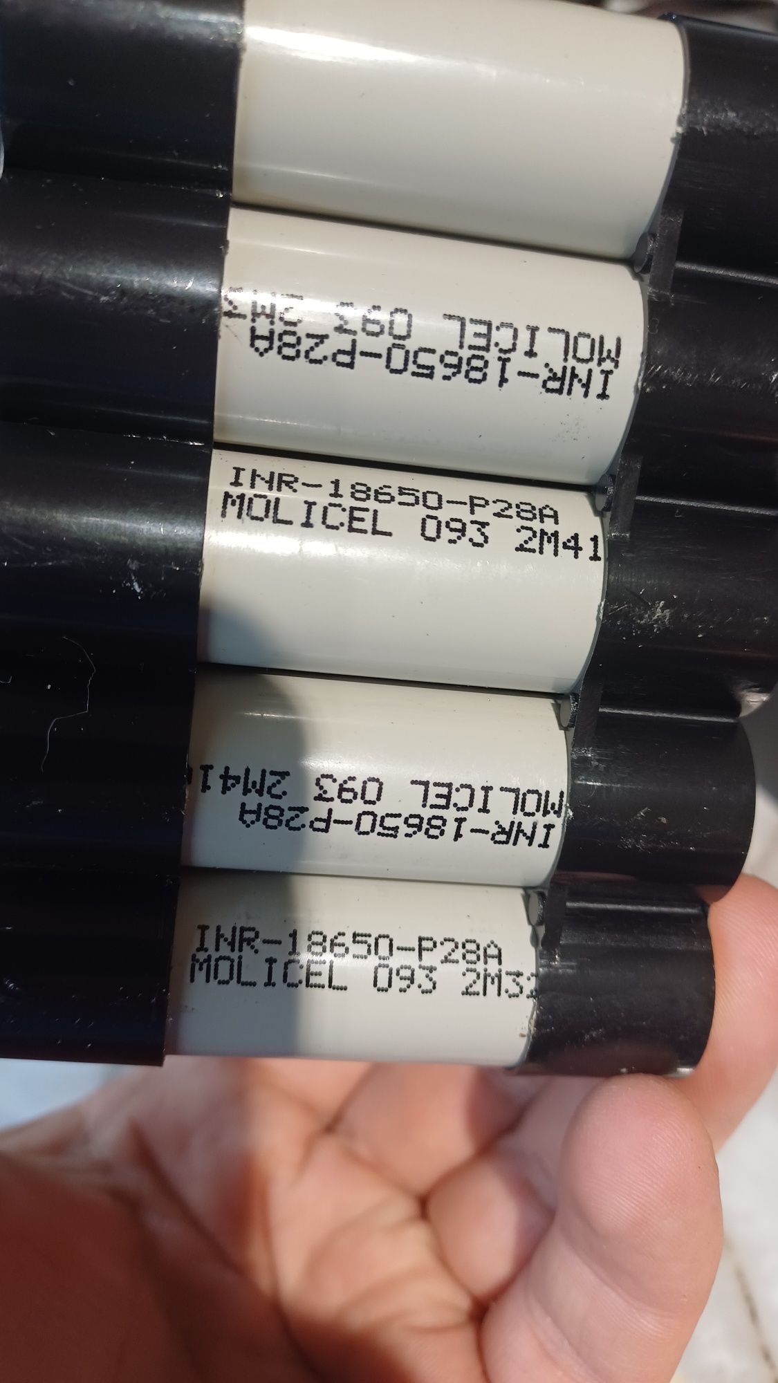 Аккумулятор li-ion Makita 8.4Ah та 12Ah