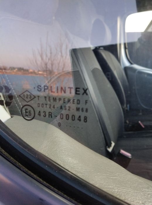 Опель віваро 2010р