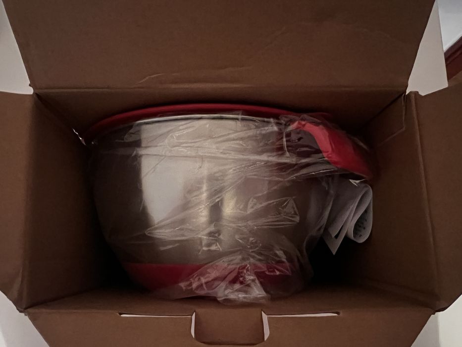 Zestaw 2 misek stalowych z pokrywkami i tarkami do Bowla nowy Casena