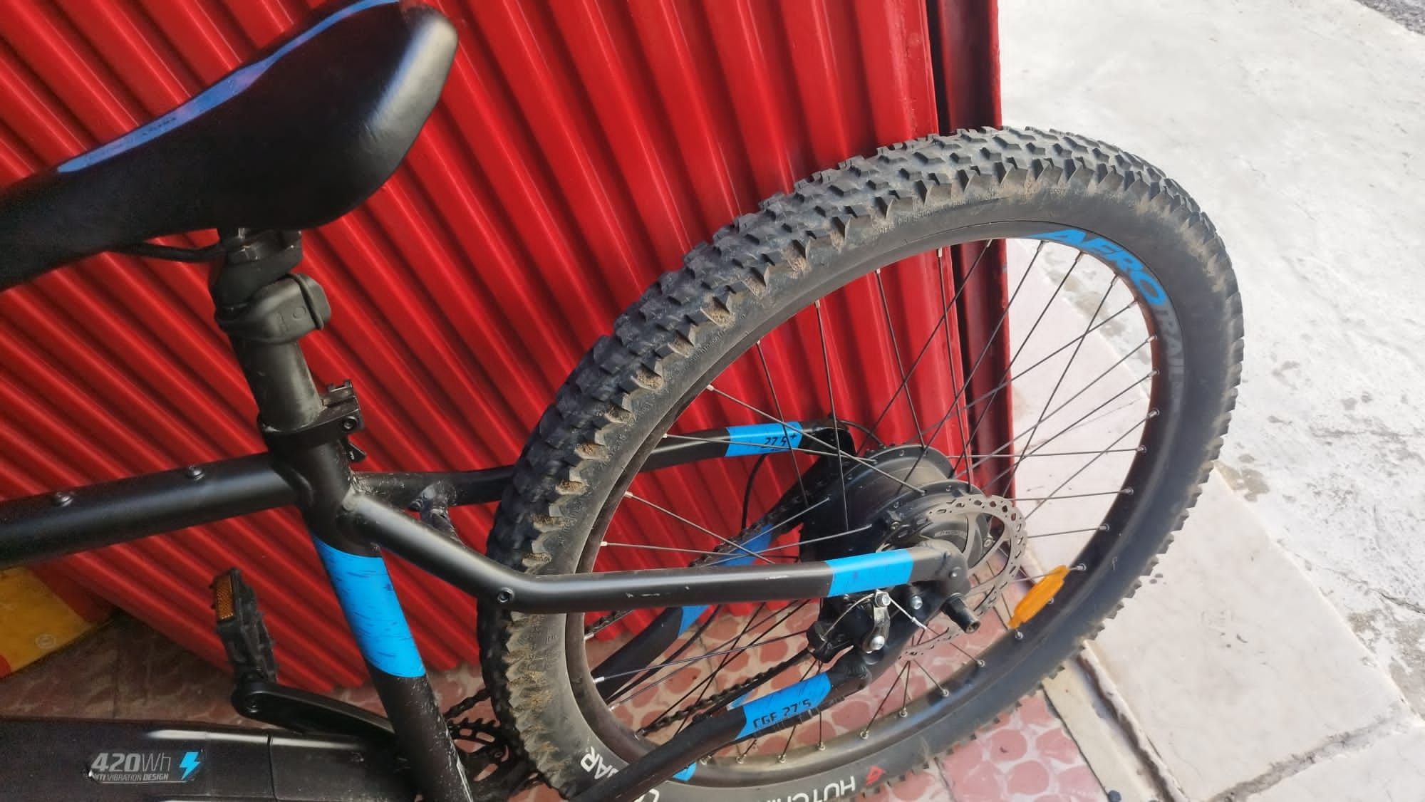 Rockrider e-st500