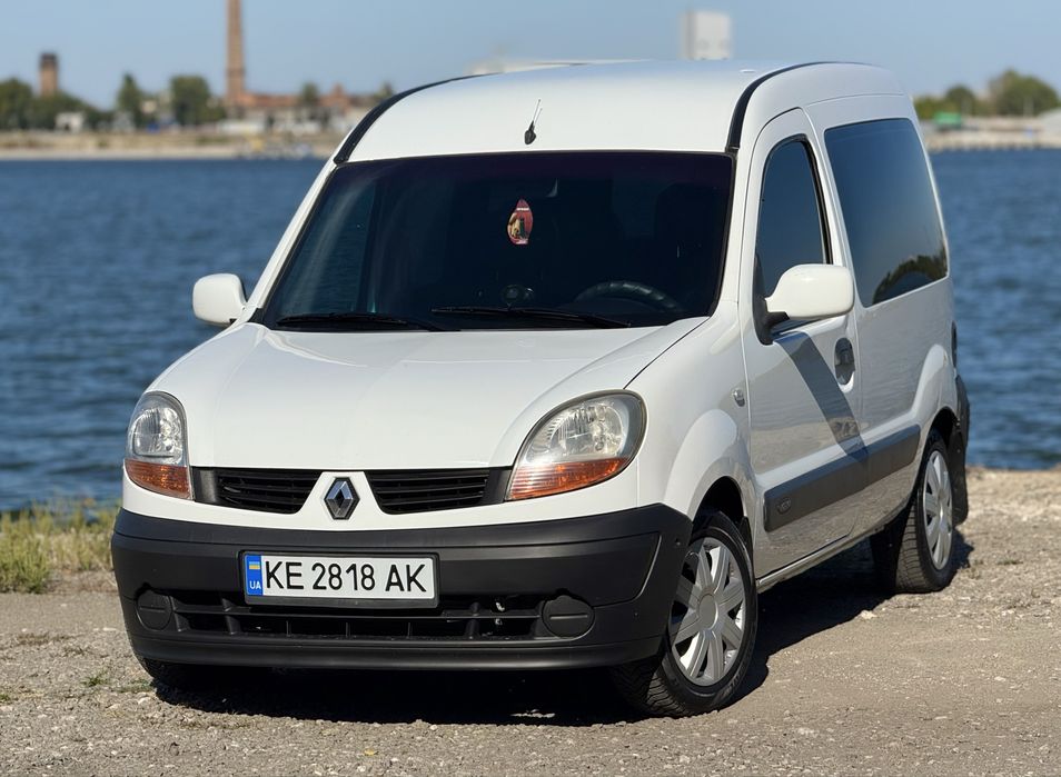 Renault Kangoo 1.5 K9K дизель пассажир