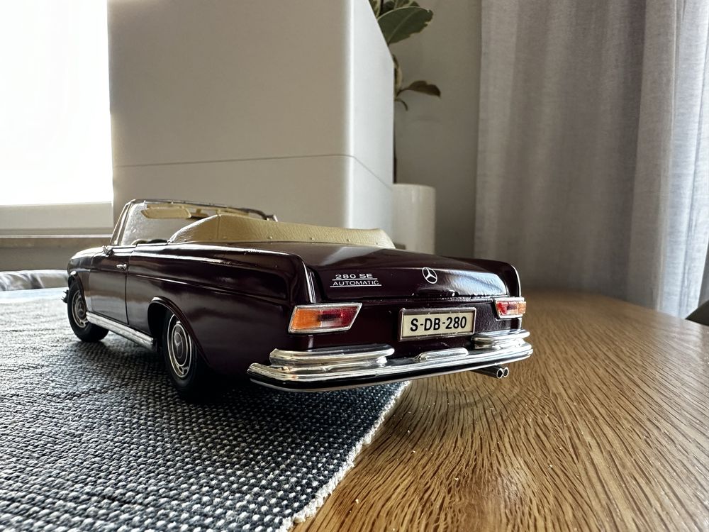 Model metalowy Mercedes 280 SE 1:18 producent Maisto