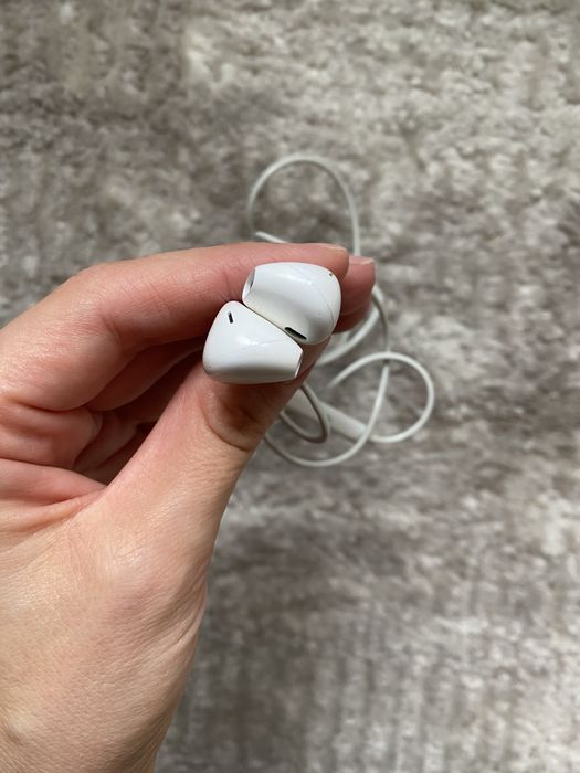 Навушники Apple lighting