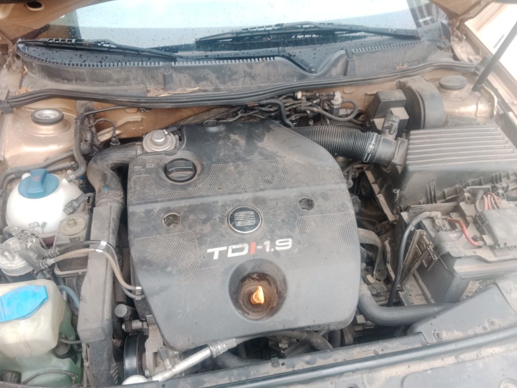 Sprzedam Seata Toledo 1.9tdi,hak,klima