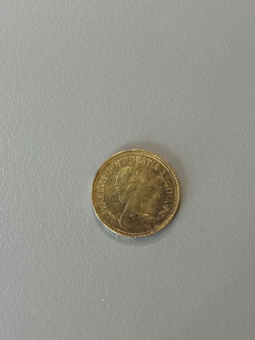 Moeda meia libra ouro 1982