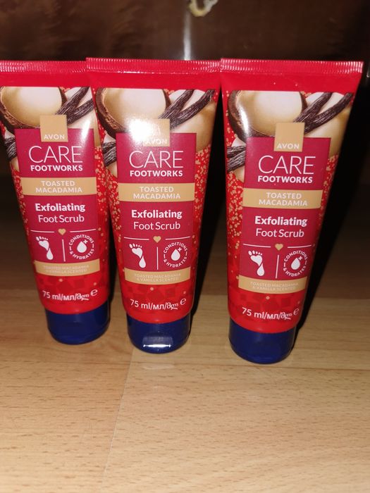 Srub do stóp Pieczone orzechy makadamia 75 ml