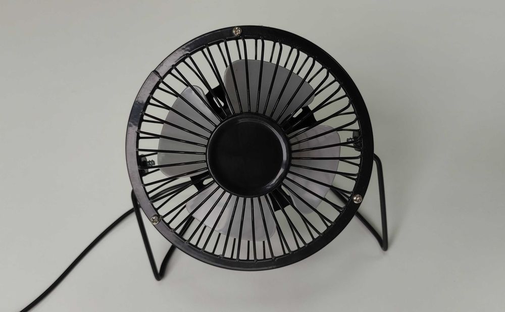 Wentylator biurkowy USB śred. 15 cm