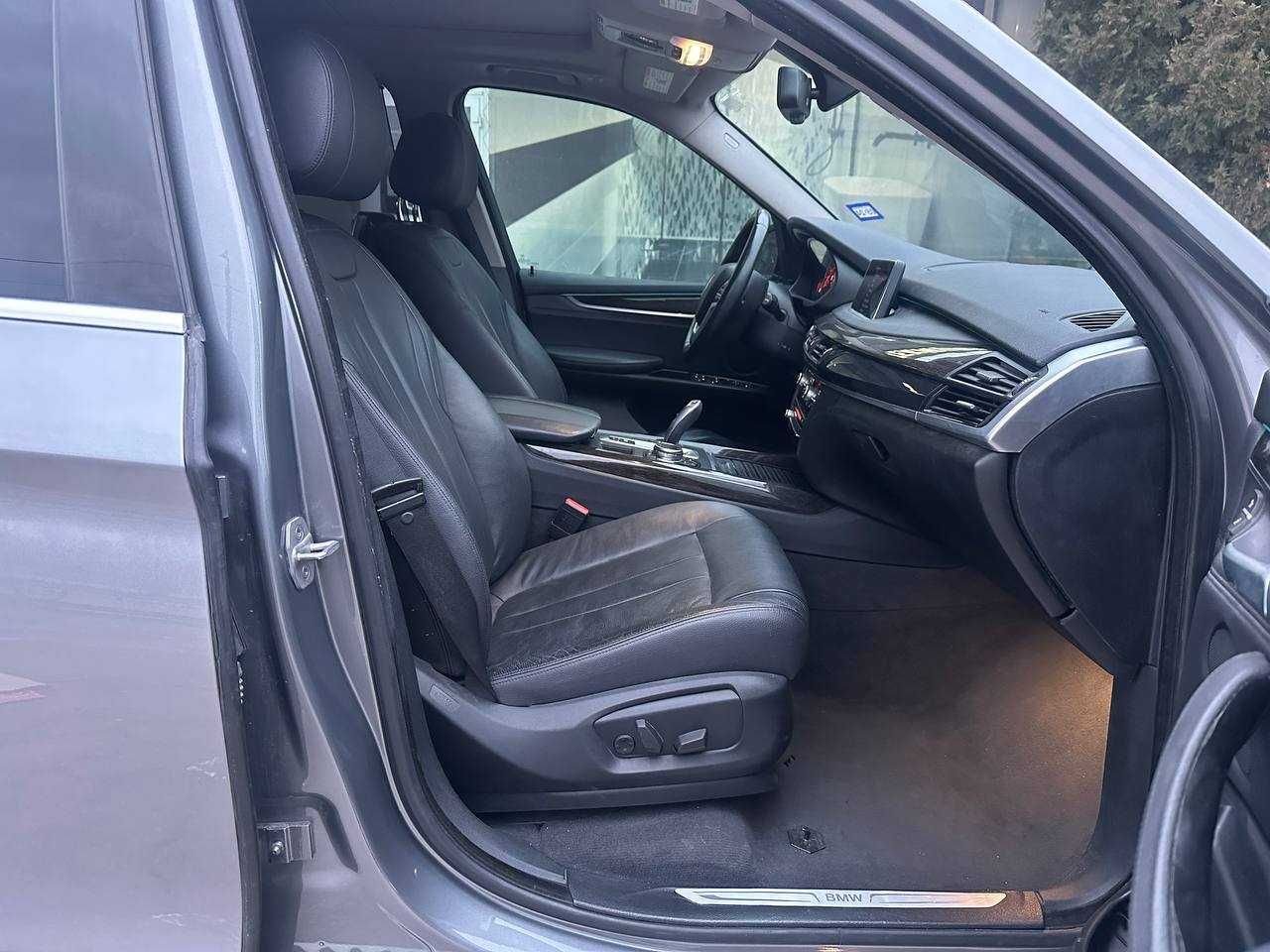 BMW X5 LUX 7 мест