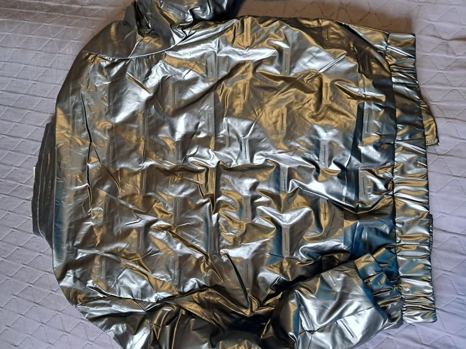 Супер Курта зимова пух, куплена на офіційному сайті,  розмір М.