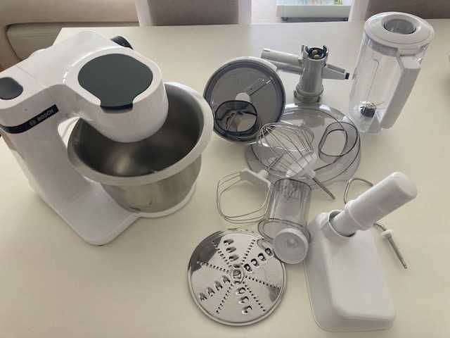 Robô de Cozinha BOSCH - 9 acessórios