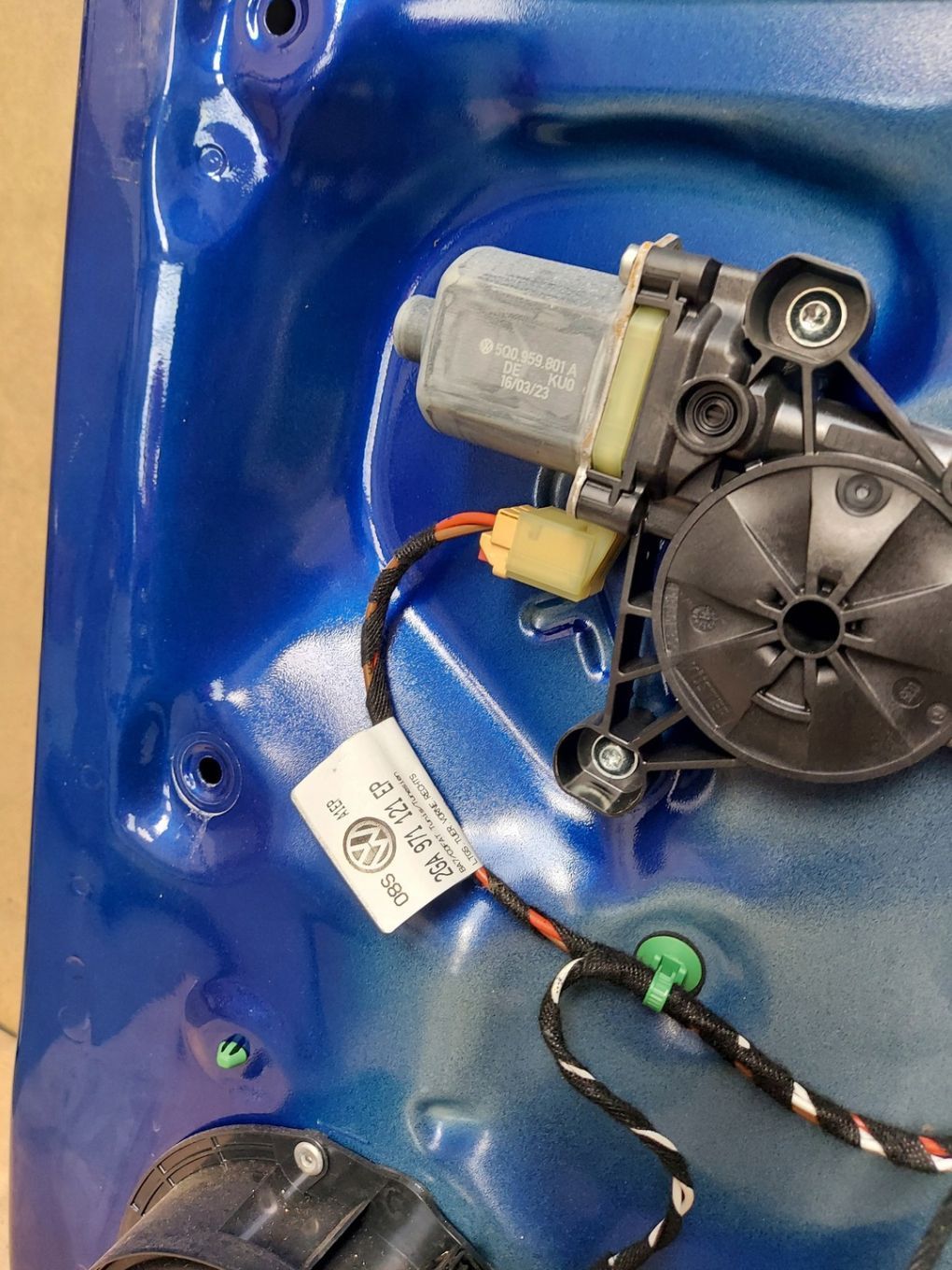 DRZWI PRZÓD PRZEDNIE PRAWE VOLKSWAGEN T-ROC R LINE 23R 2GA LD5K 2GA831312F