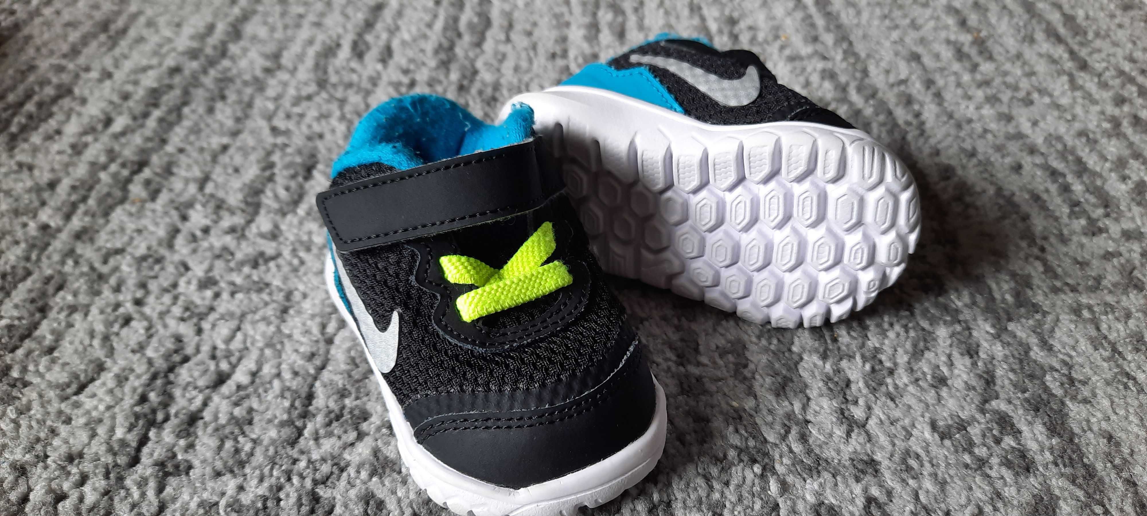 Nike Performance REVOLUTION 5 UNISEX 17 dla niemowlaka
