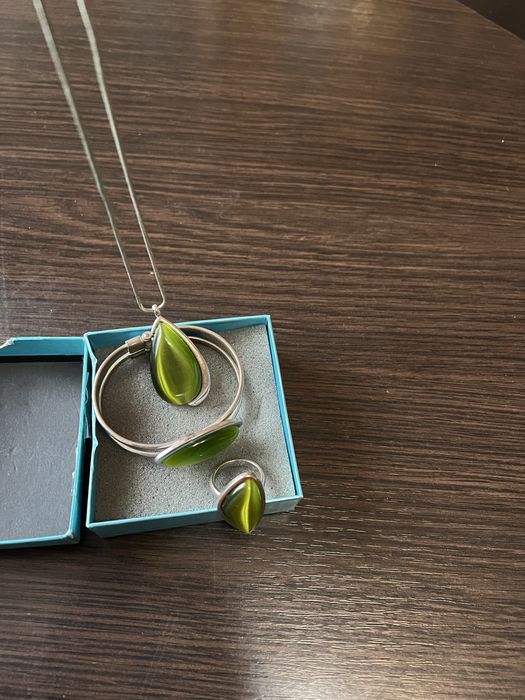 Набір біжутеріі.Привезений з Німеччини