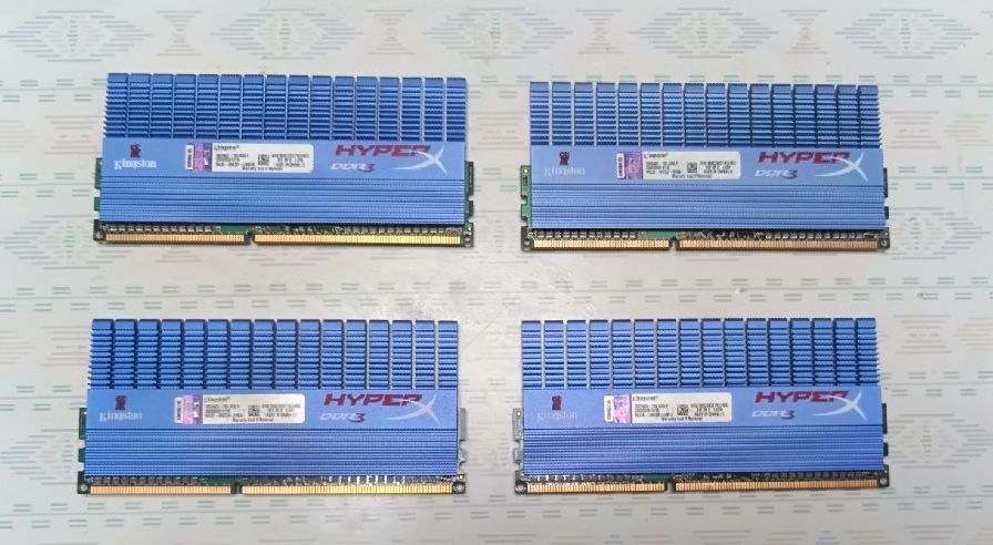 Kingston HyperX FURY blu DDR3-1333, 4×2GB