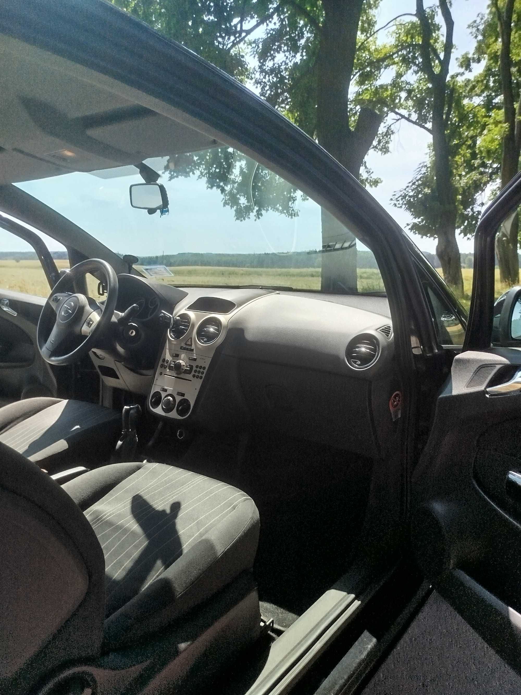Opel Corsa D 1.0 2006 rok