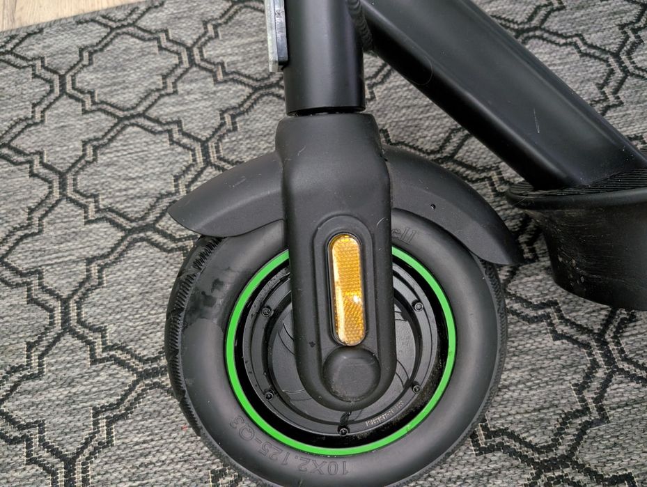 Hulajnoga Elektryczna Acer Electric Scooter 5 black