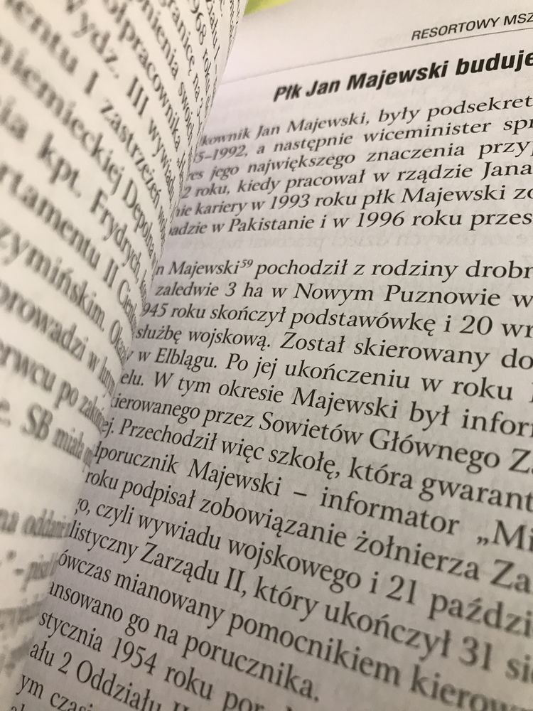 Książka bestseller Resortowe dzieci Politycy