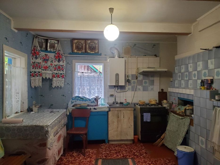 Будинок з газом, та з іншими зручностями