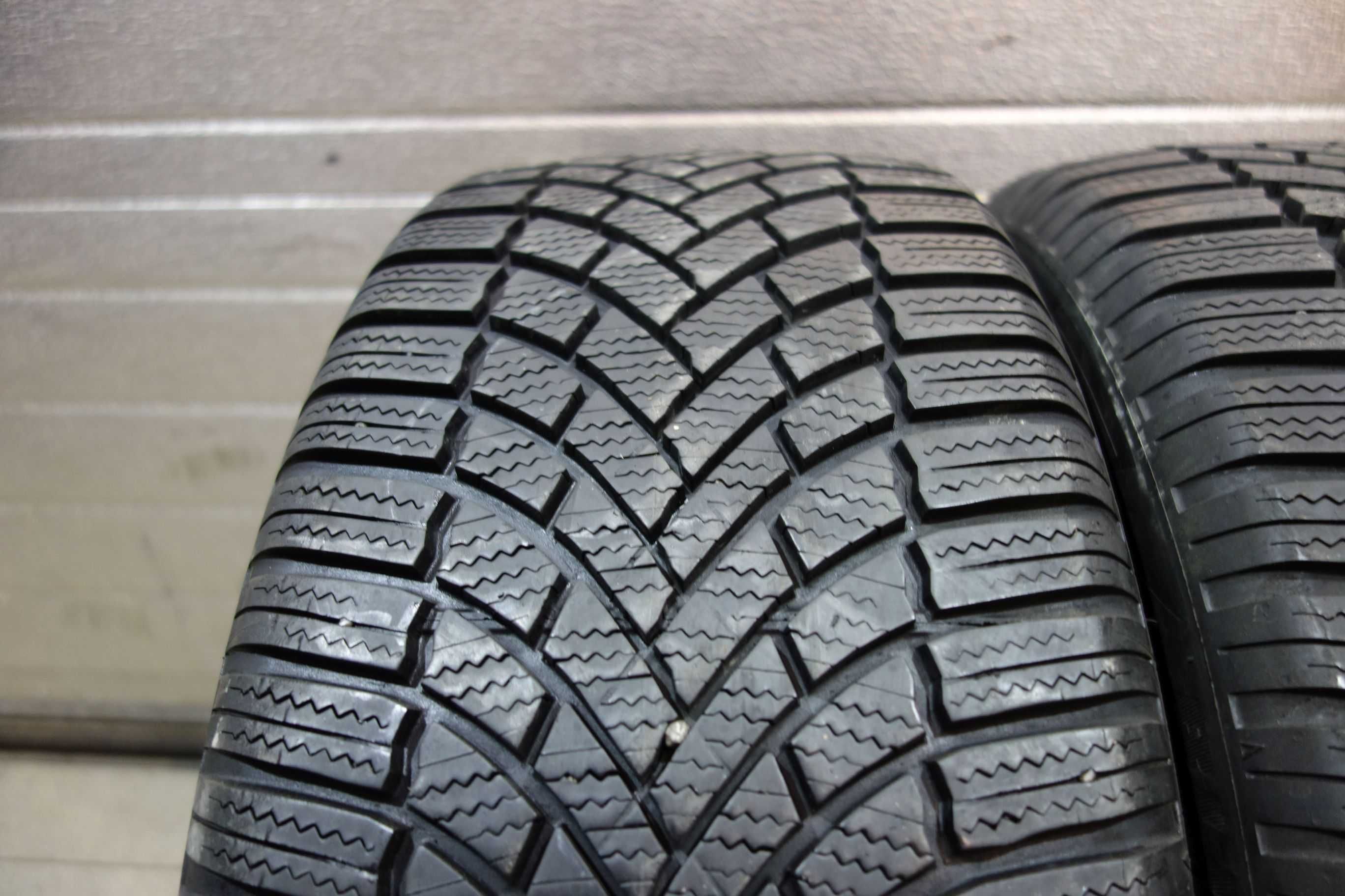 225/55R17 Opony zimowe używane Bridgestone Blizzak LM005 (G20)