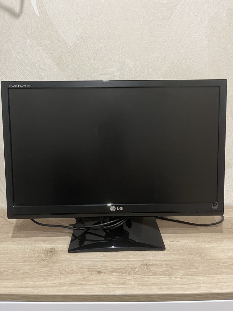 Монитор 24'' LG Electronics Flatron E2441T-BN