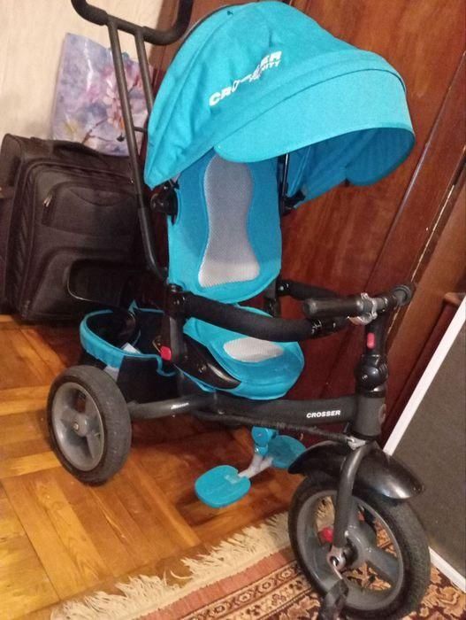 Продам детский велосипед с родительской ручкой 1000 грн