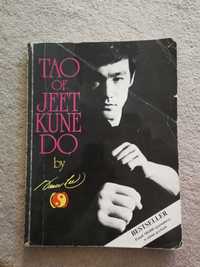 książka TAO of Jeet kune do, autorstwa Bruce  Lee