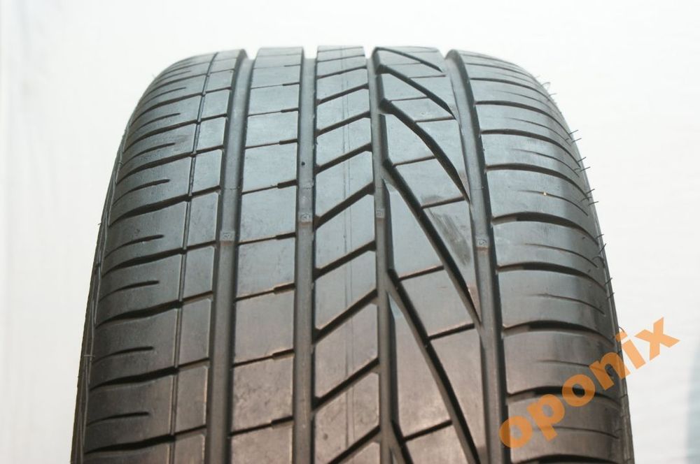 235/45R17 GOODYEAR EXCELLENCE 7mm .