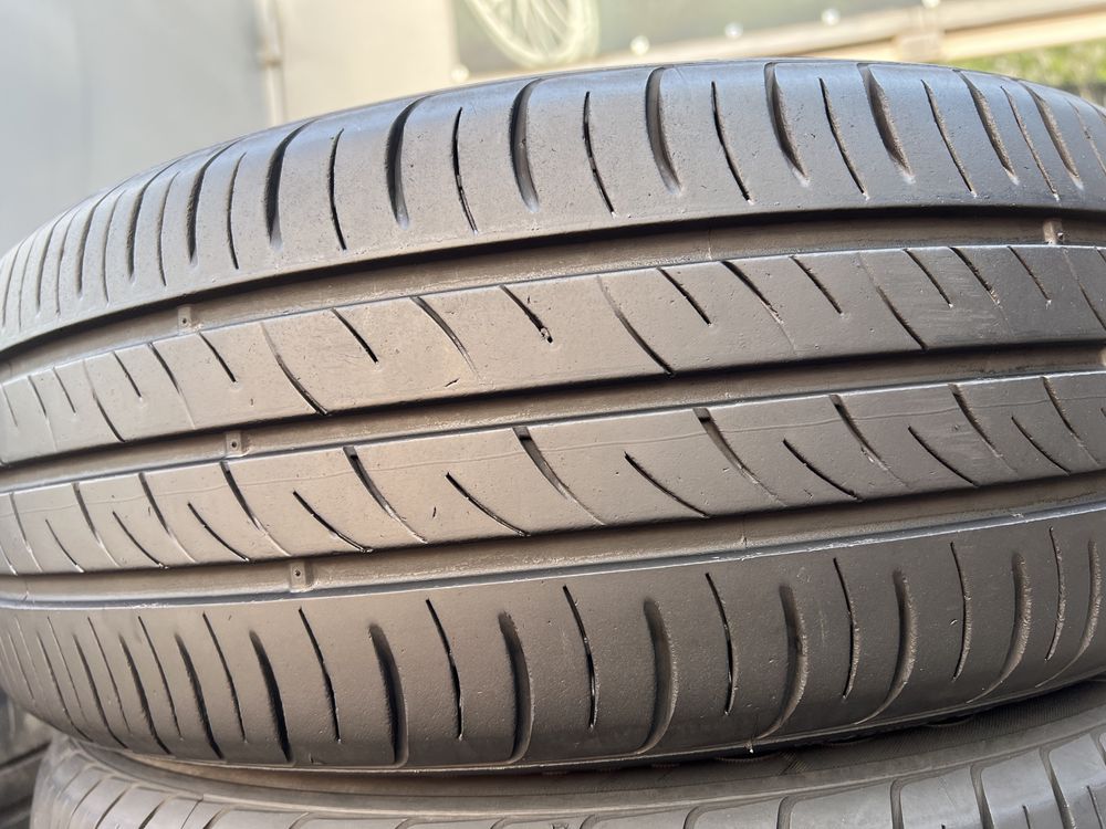 Шины летние 185/60/R15 Kumho EcoWing eS01