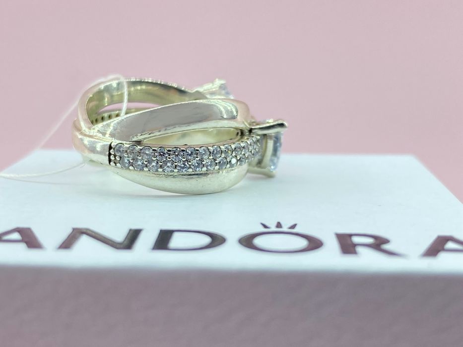 Оригінальна срібна каблучка Pandora «Іскристий бант» Бірка/пломба