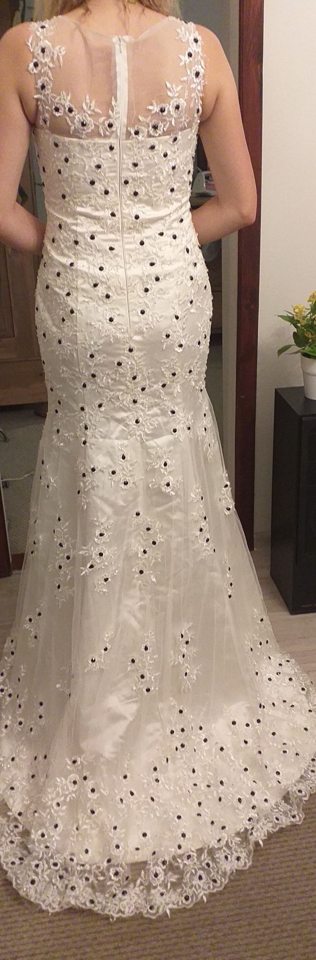 Okazja piękna Suknia ślubna koronka