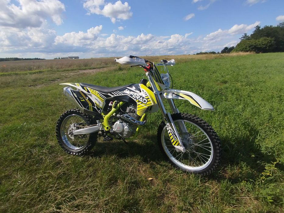 Cross Alfarad 250 A7, jak nowy.Zamienie za motorynke. koła 21/18