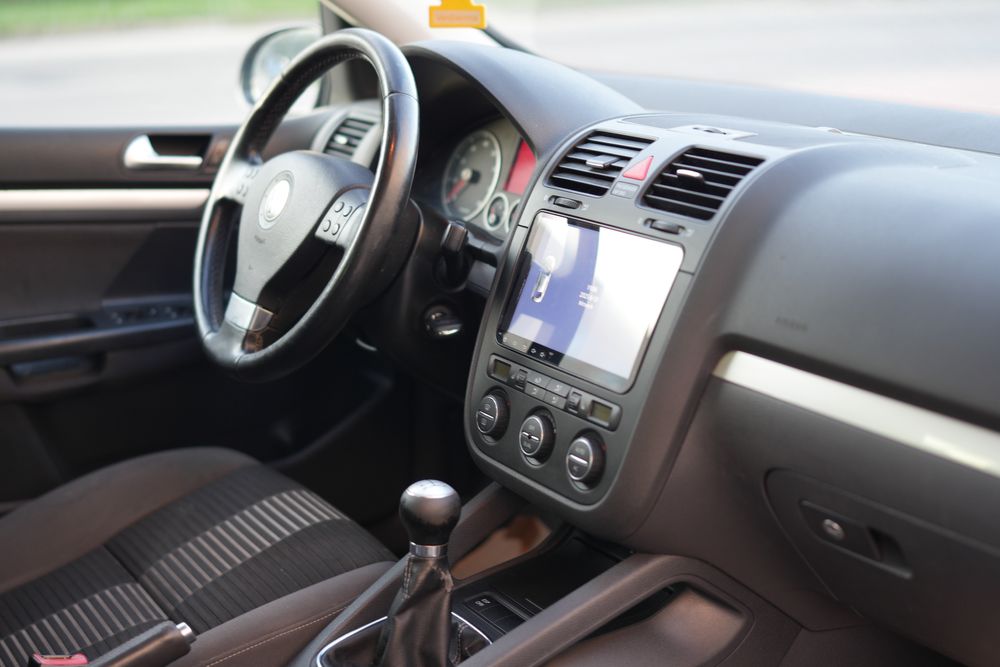 Свіжопригнаний golf 5