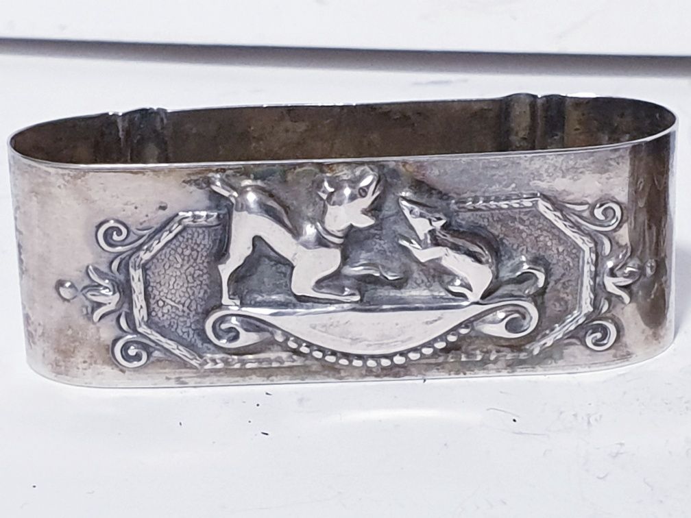 Lindas argolas de guardanapos em prata portuguesa contrastada
