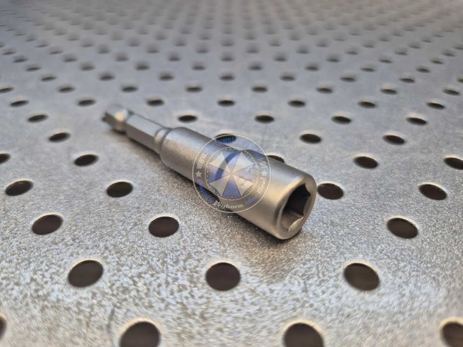 Nasadka na wkrętarkę 8mm Nasadka magnetyczna do wkrętarki 8mm
