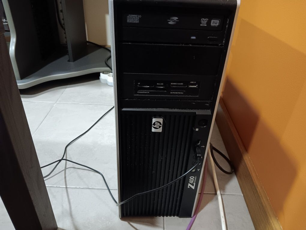 Computador HP Z400